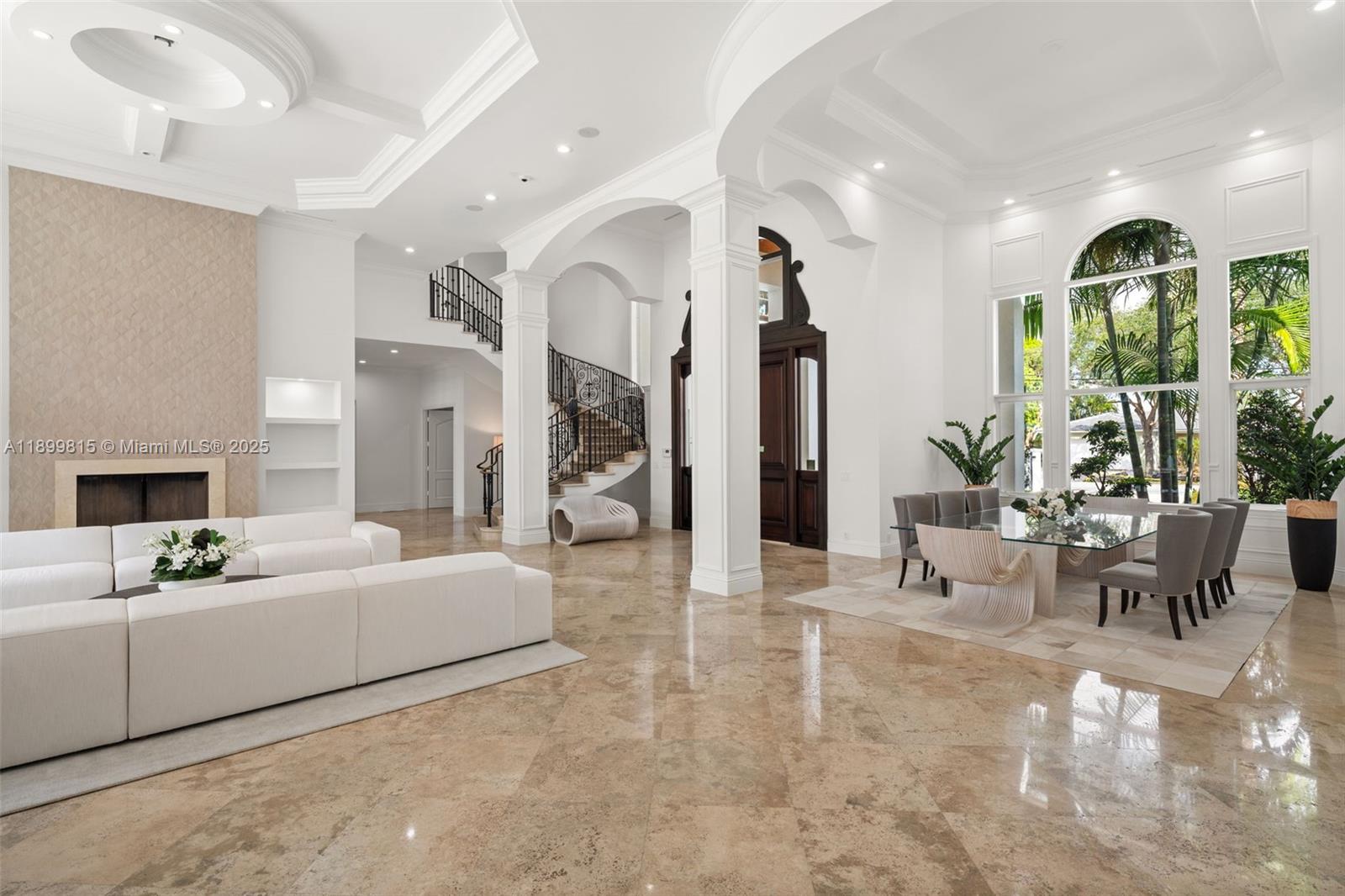 CORAL RIDGE COUNTRY CLUB - Residential