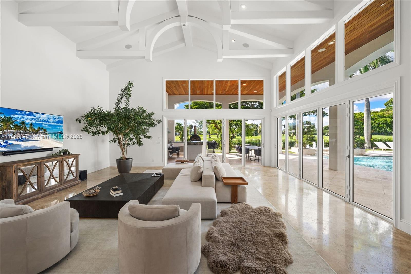 CORAL RIDGE COUNTRY CLUB - Residential