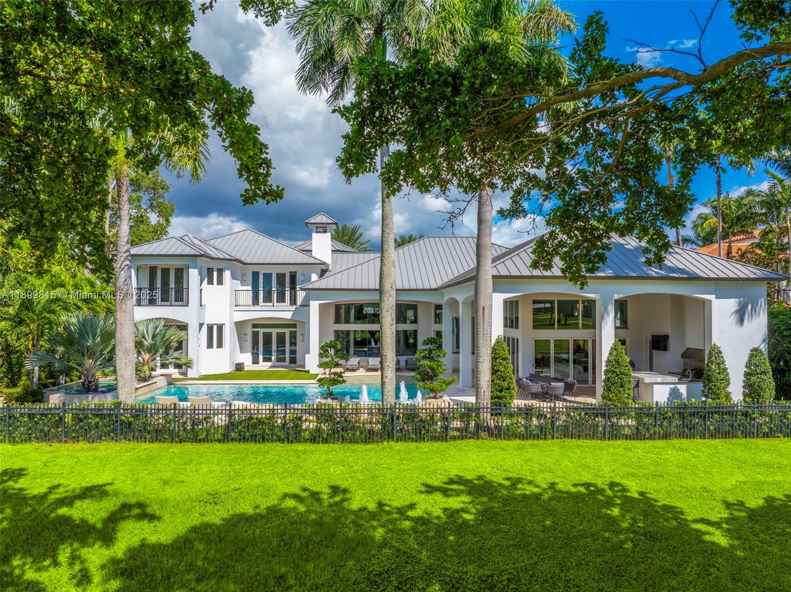 CORAL RIDGE COUNTRY CLUB - Residential