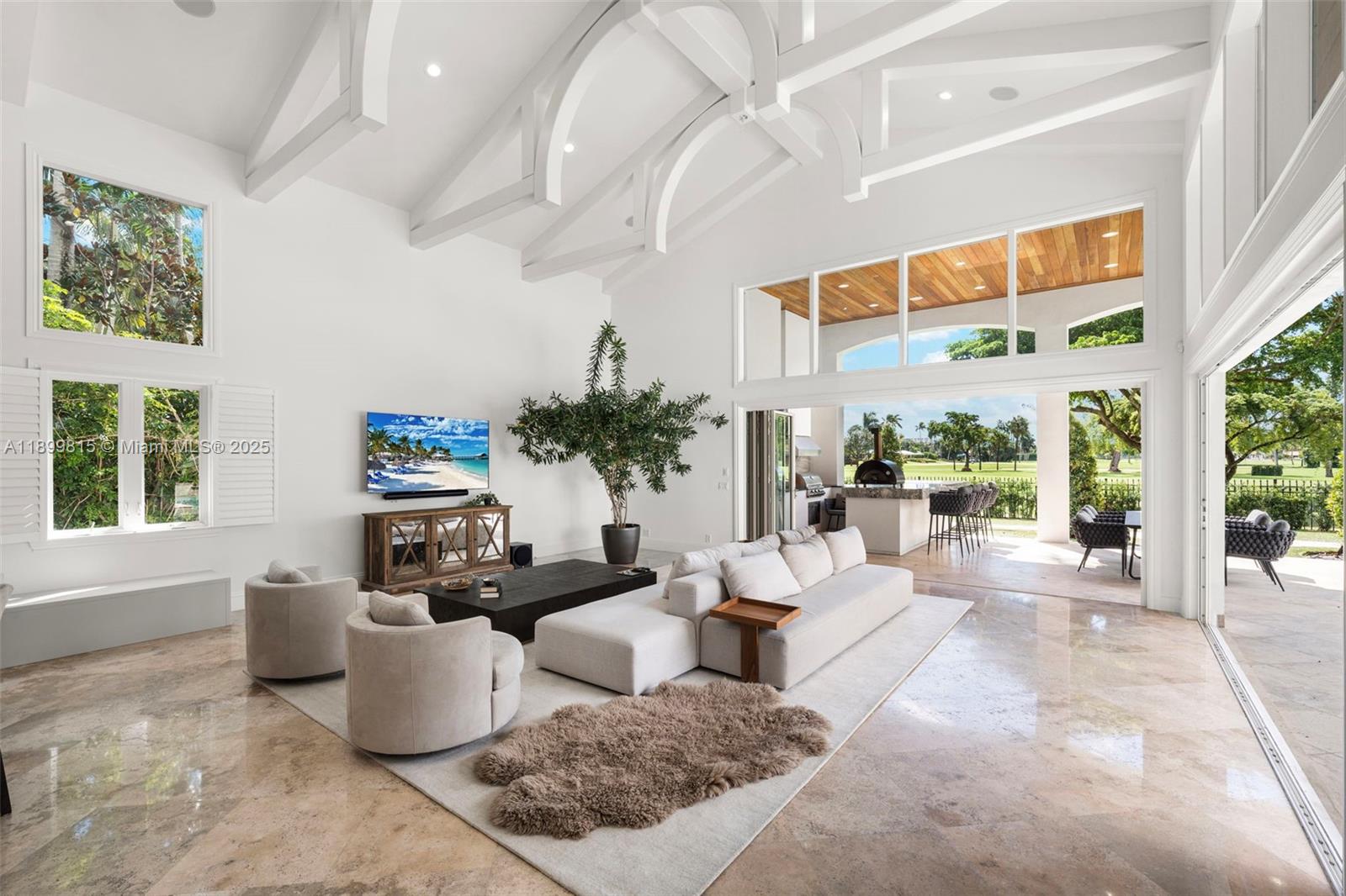 CORAL RIDGE COUNTRY CLUB - Residential