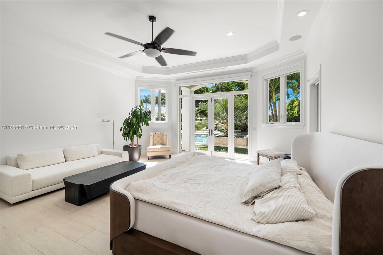 CORAL RIDGE COUNTRY CLUB - Residential