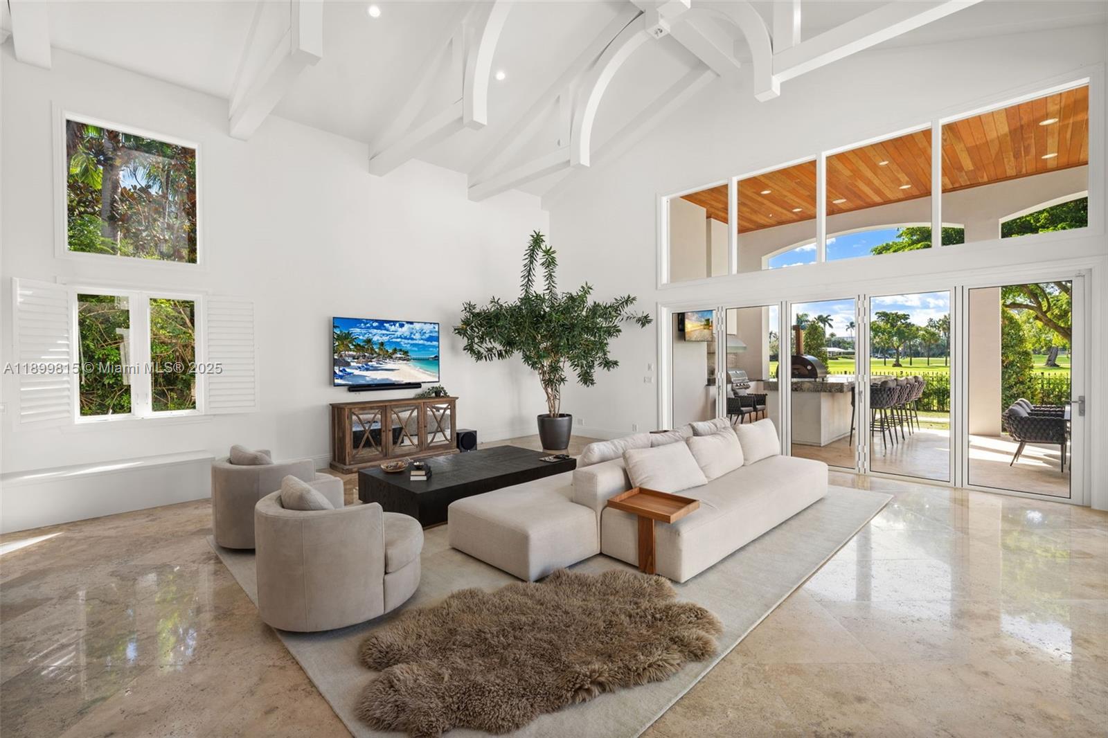 CORAL RIDGE COUNTRY CLUB - Residential