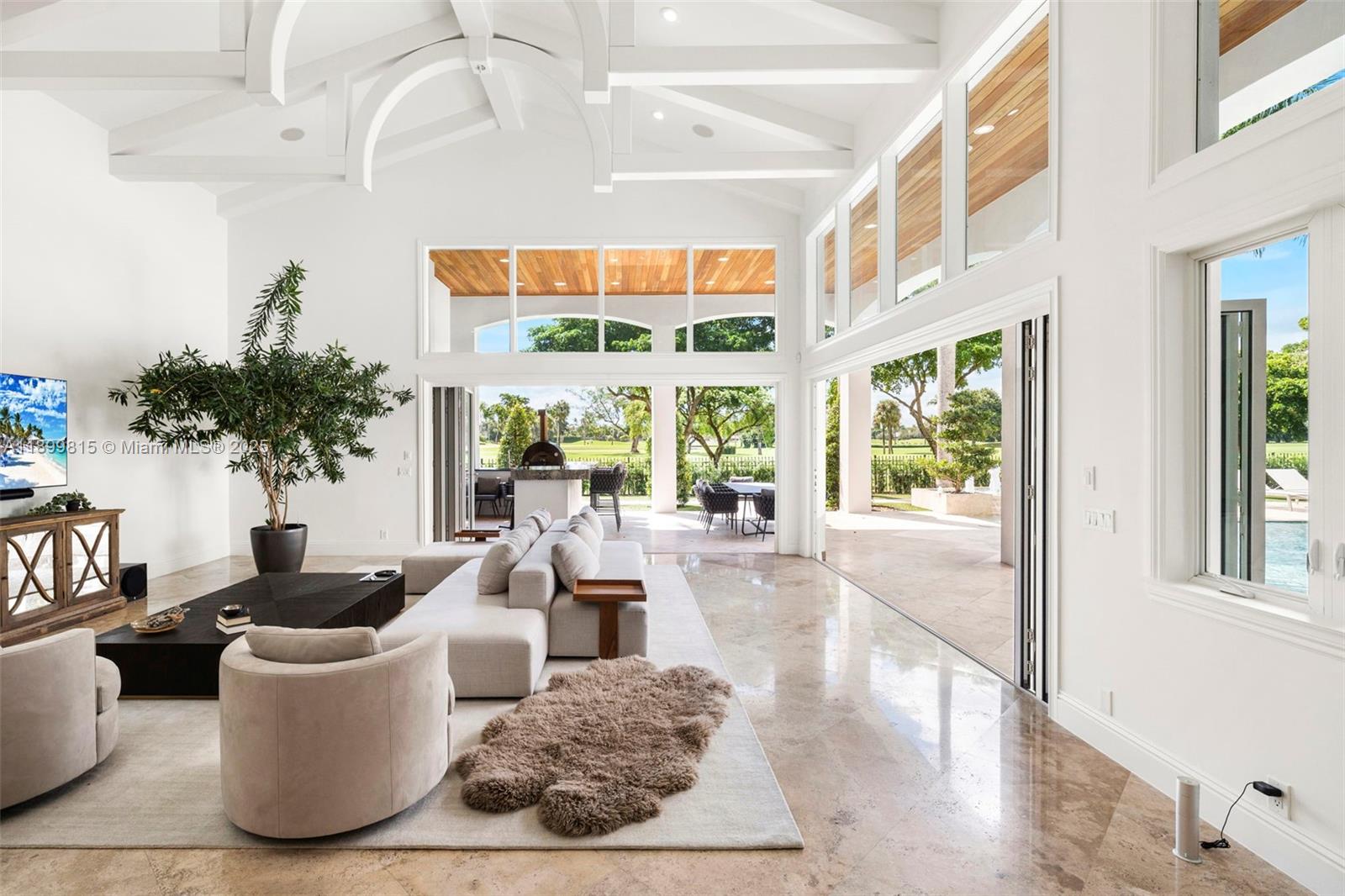 CORAL RIDGE COUNTRY CLUB - Residential