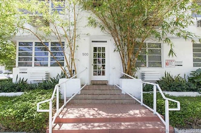 This top floor end unit, in a restored Art Deco building, is bright and sunny with windows on three sides. Look out the window past the old banyan tree and you can see the lights of Espanola Way. Just 3 blocks from the beach, and 4 blocks from Lincoln Road. Nicely furnished, very clean, and well maintained. Stainless steel appliances, granite counter tops, Murphy Bed with new mattress, wood and tile floors. Washer and dryer located on premises
Seasonal or Annual Rental minimum 6 months and 1 day.
