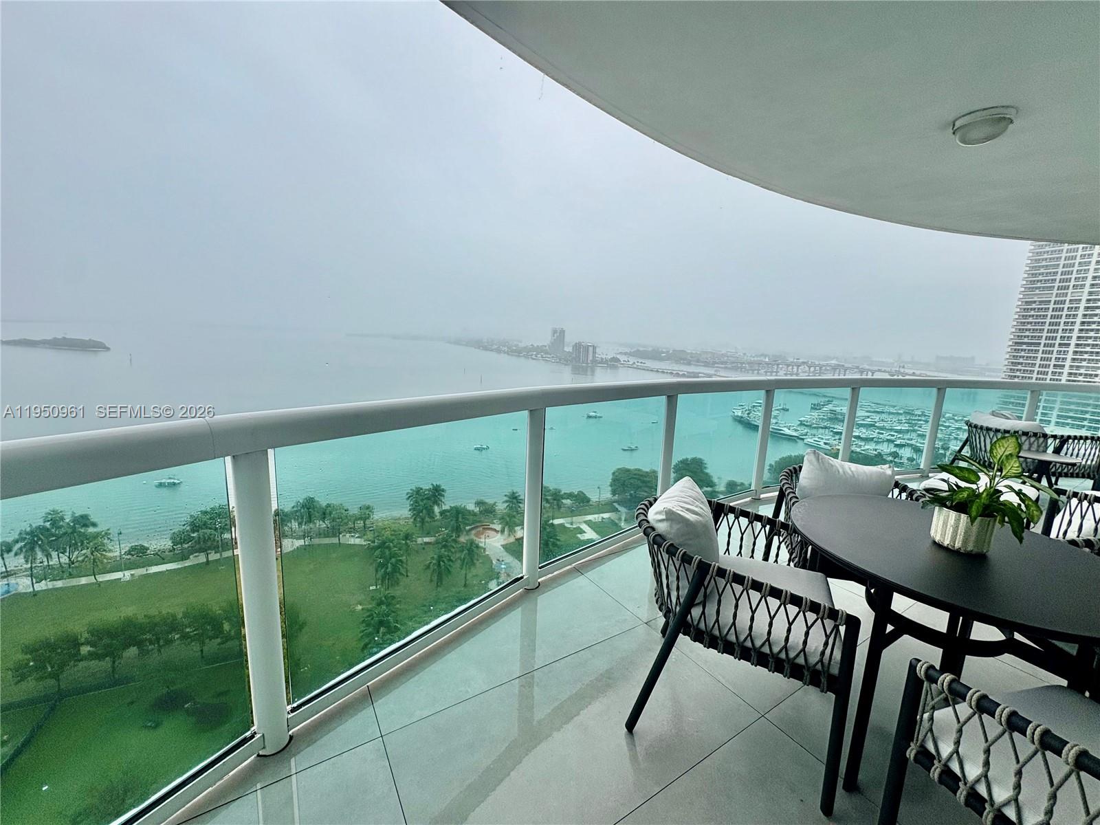 1800 CLUB CONDO - Residential