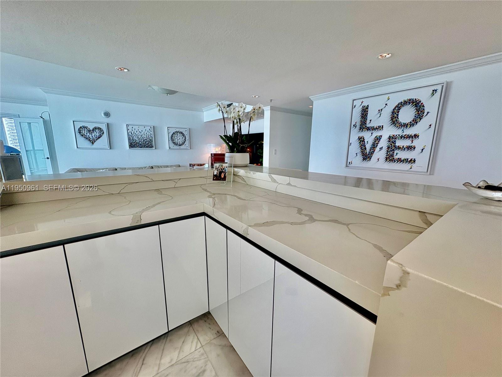 1800 CLUB CONDO - Residential