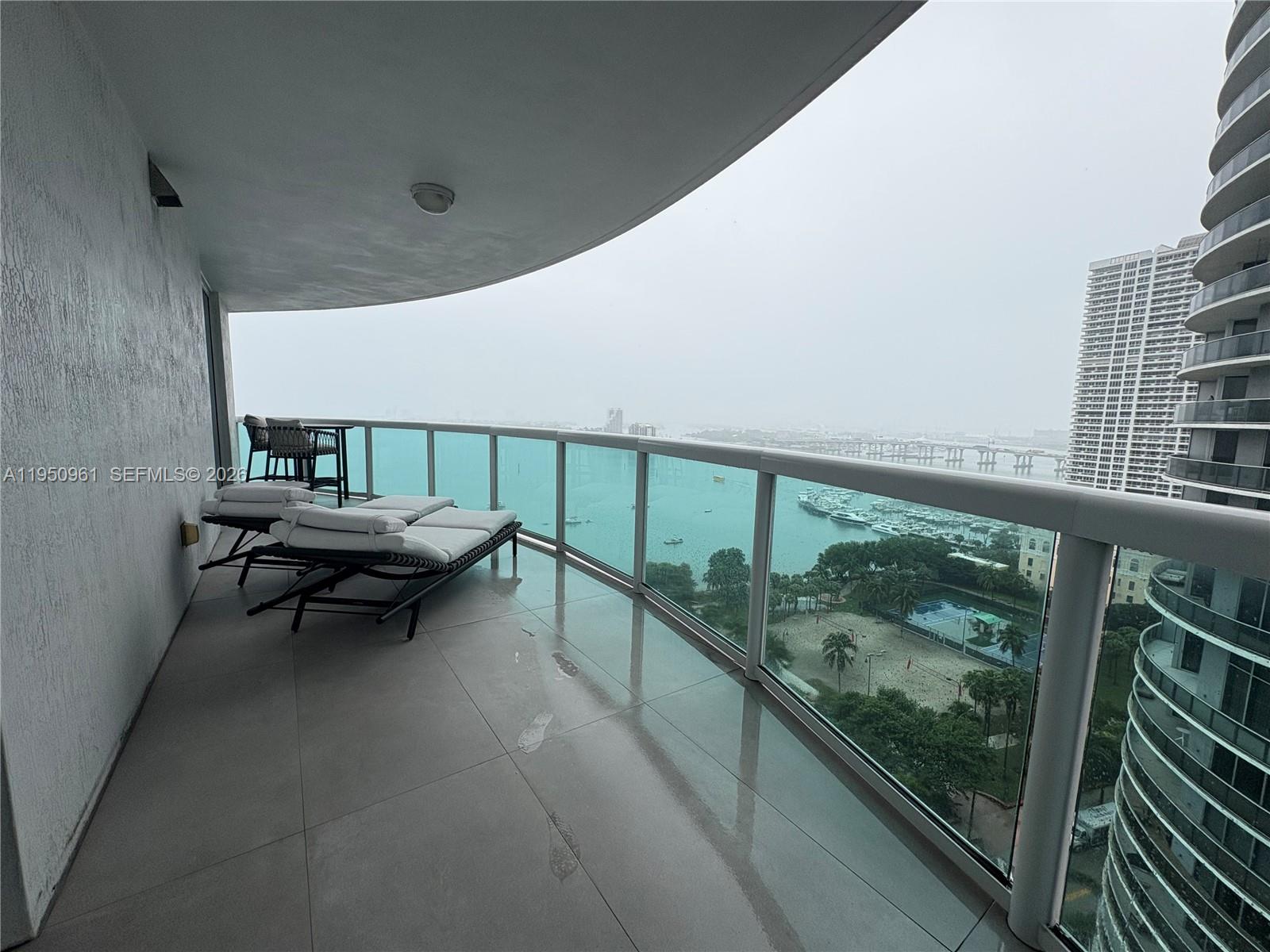 1800 CLUB CONDO - Residential