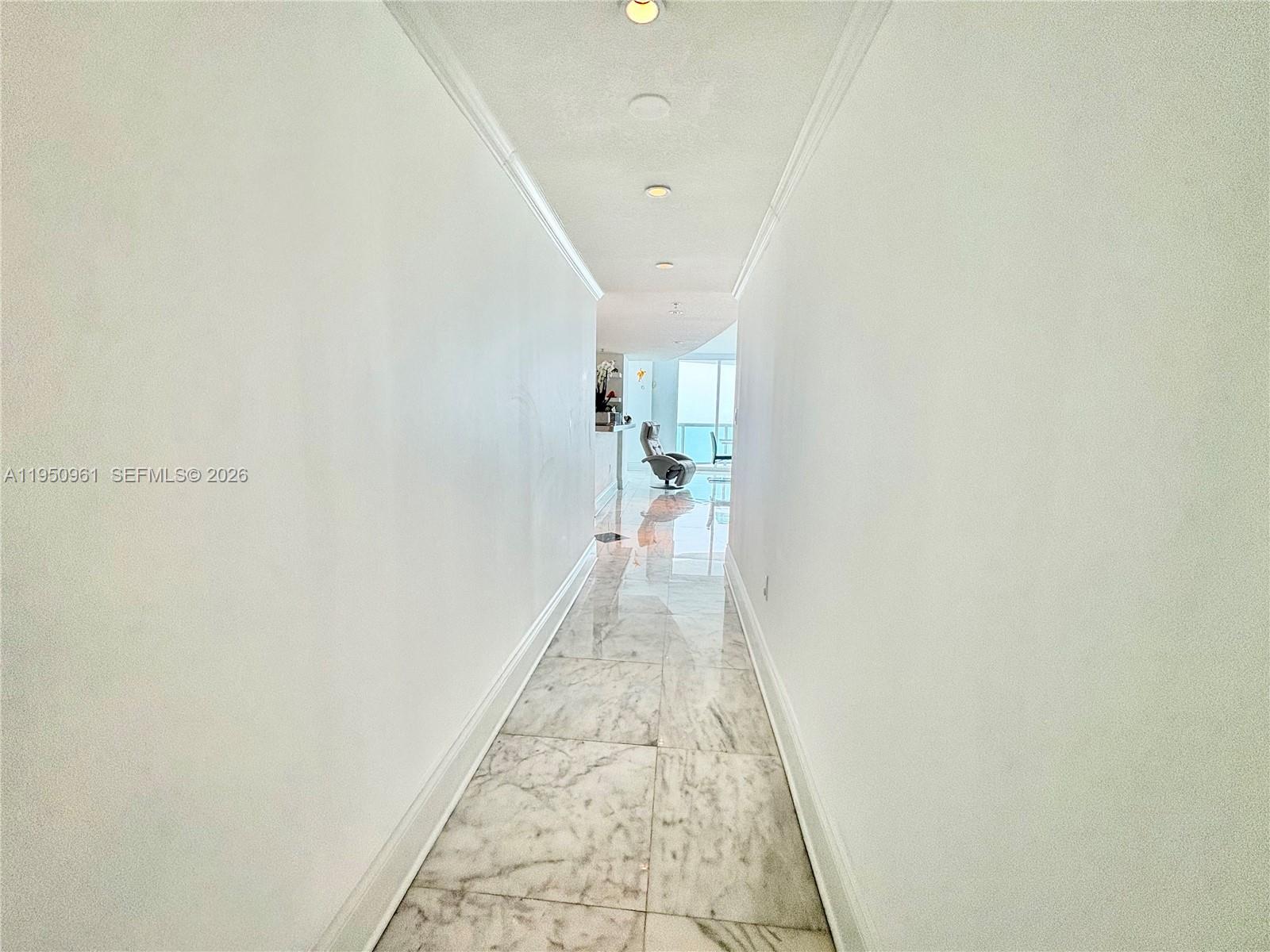 1800 CLUB CONDO - Residential