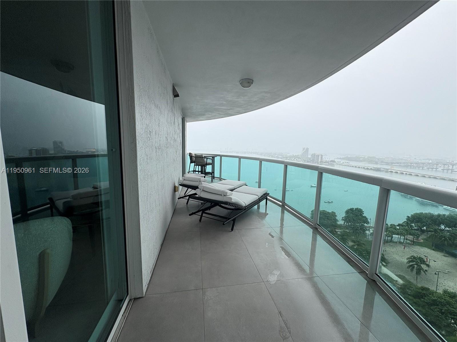 1800 CLUB CONDO - Residential