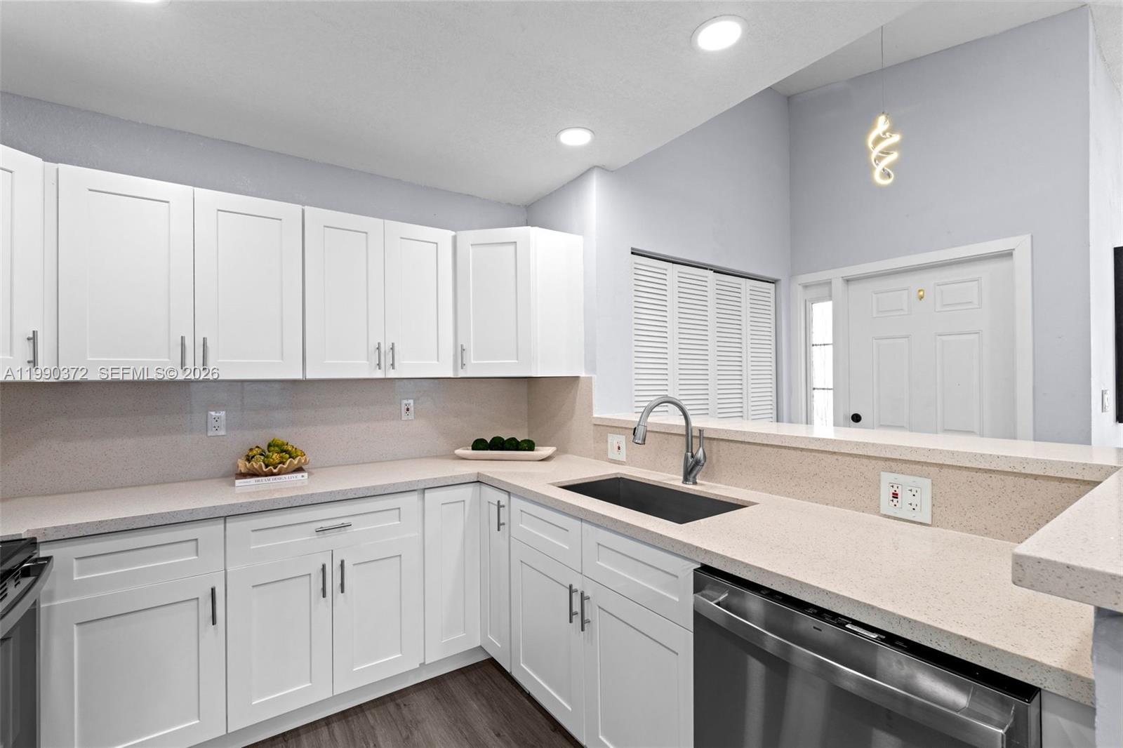 1187 The 12th Fairway