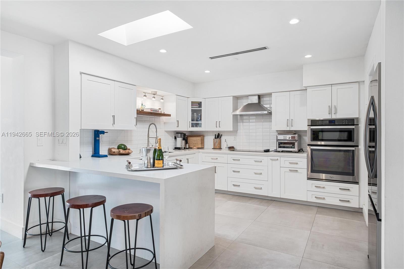 BAYSHORE UNIT NO 2 - Residential