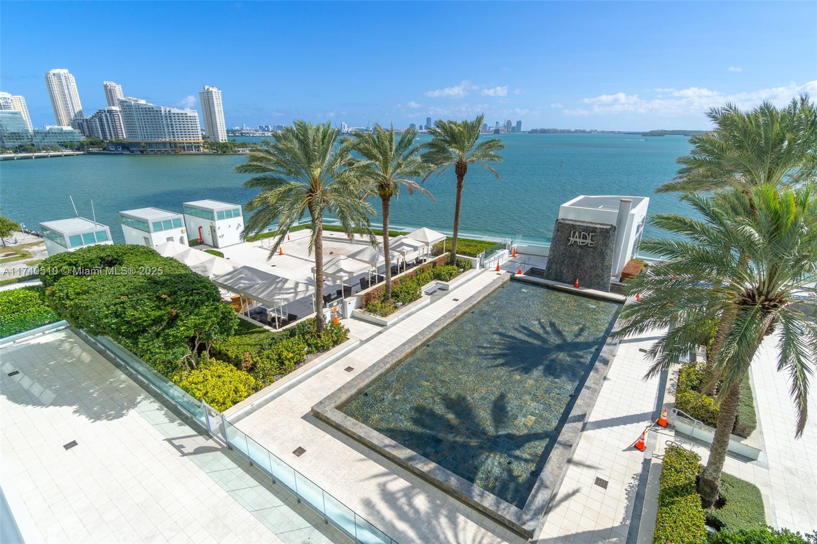 JADE RESIDENCES AT BRICKEL - Residential