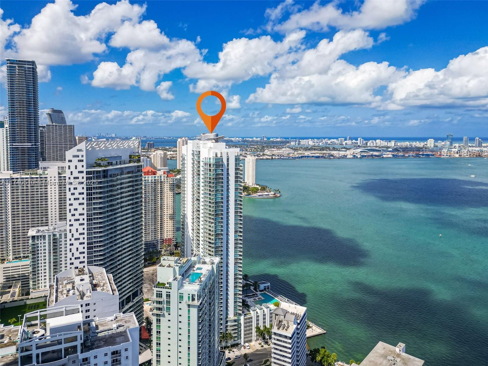 JADE RESIDENCES AT BRICKEL - Residential