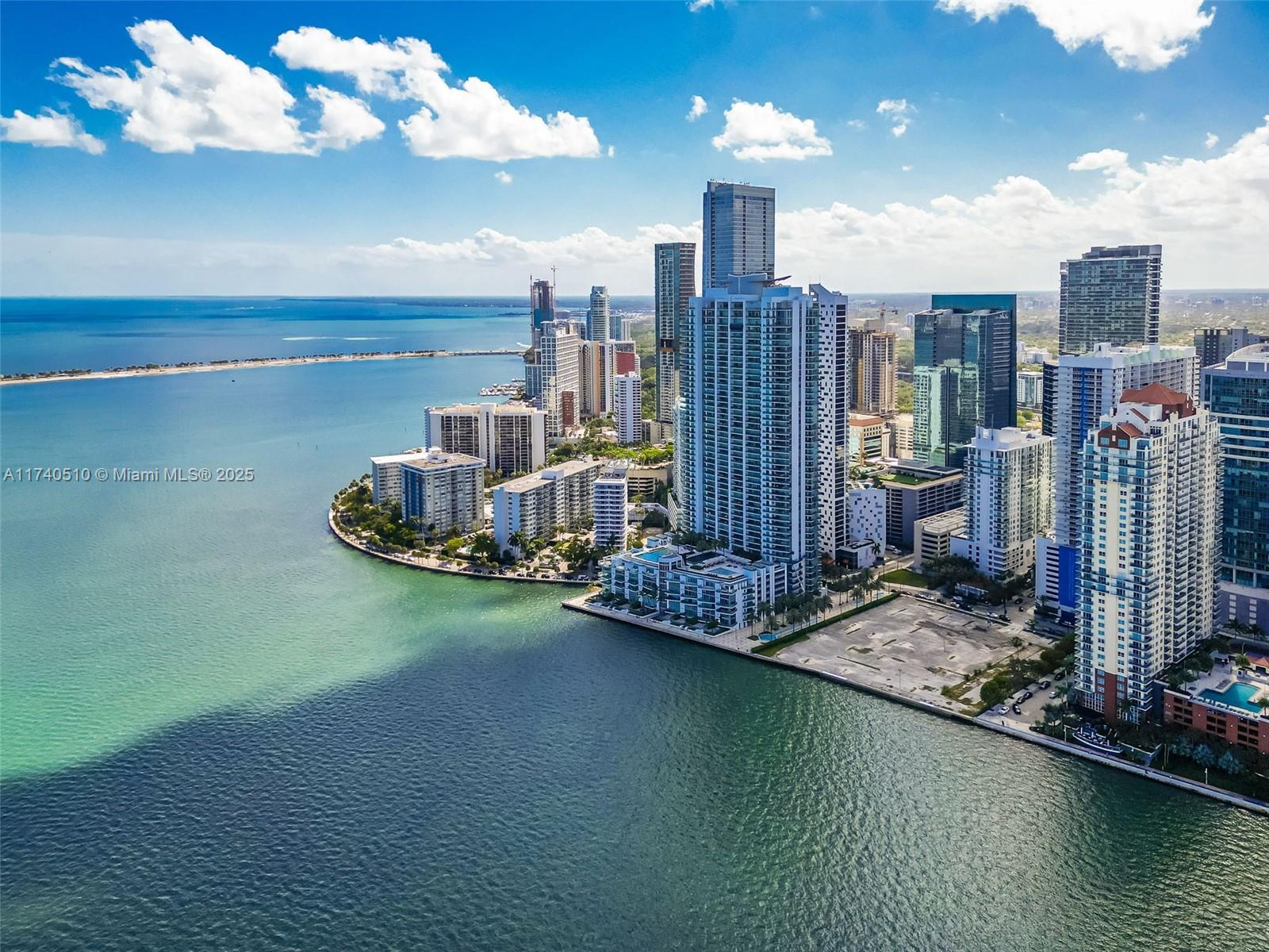 JADE RESIDENCES AT BRICKEL - Residential