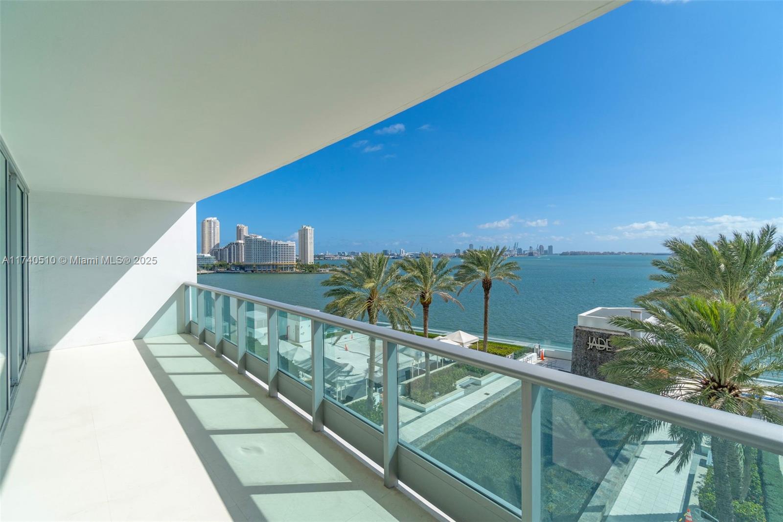 JADE RESIDENCES AT BRICKEL - Residential