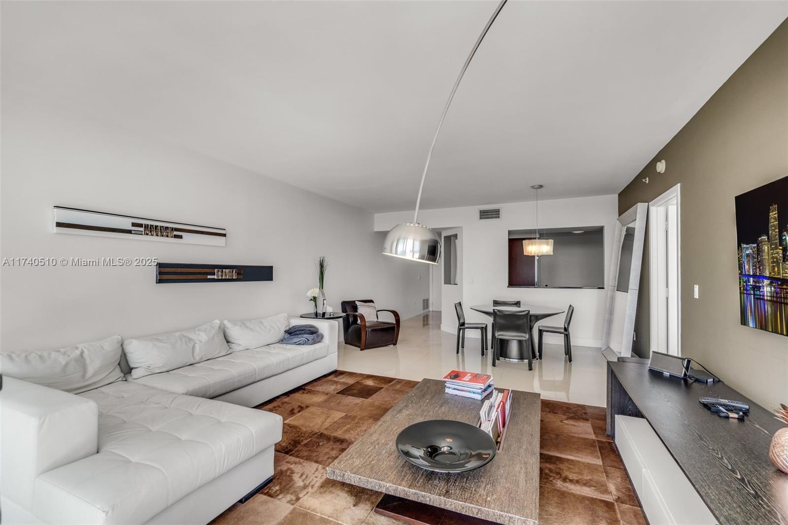 JADE RESIDENCES AT BRICKEL - Residential