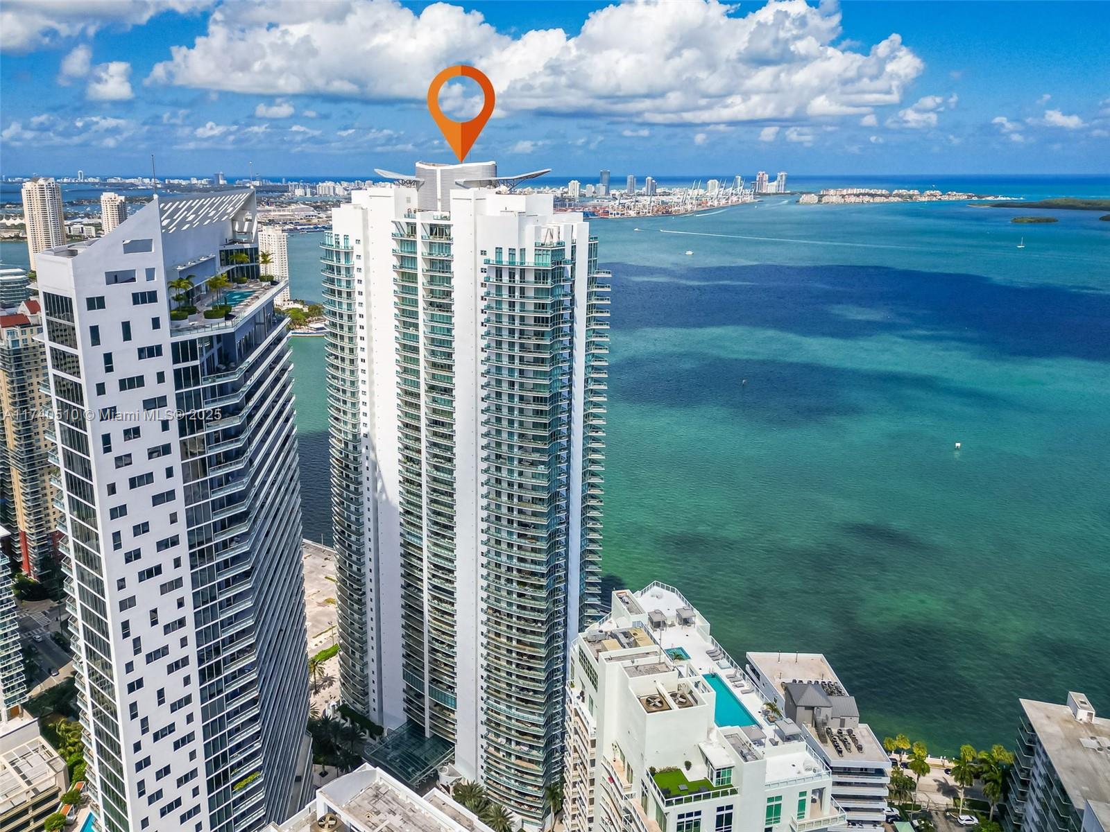 JADE RESIDENCES AT BRICKEL - Residential