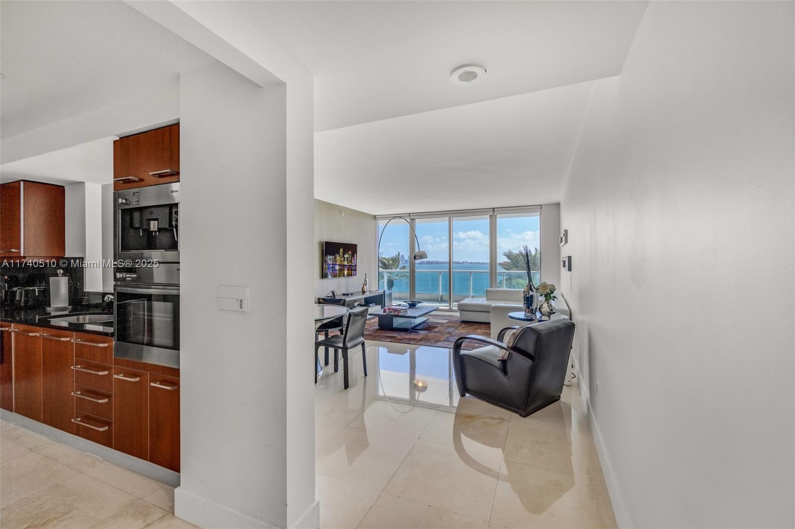 JADE RESIDENCES AT BRICKEL - Residential