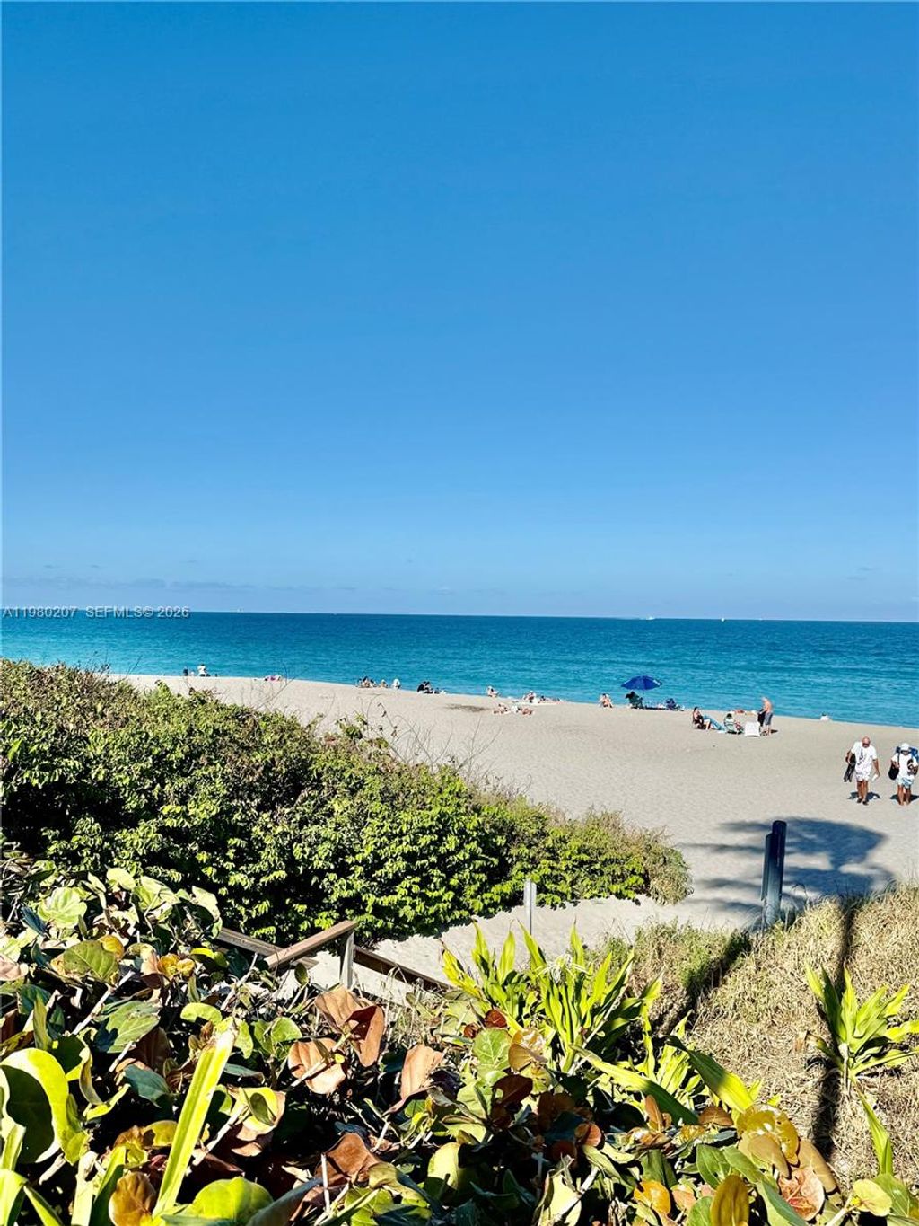 Photo of 915 S Bay Colony Dr S #S, Juno Beach, FL 33408 (MLS # A11980207)