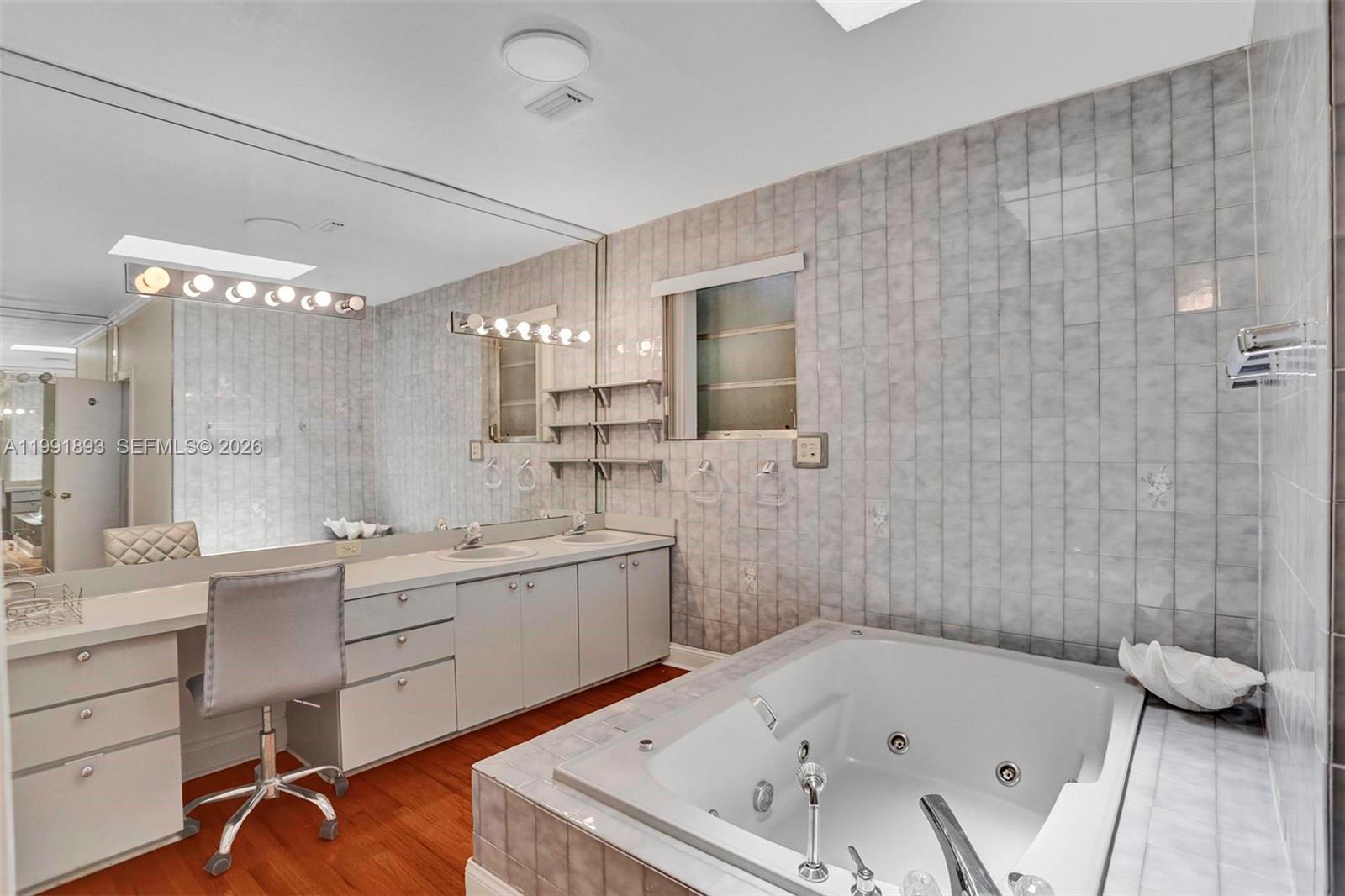 C GAB COUNTRY CLUB SEC 6 - Residential Lease