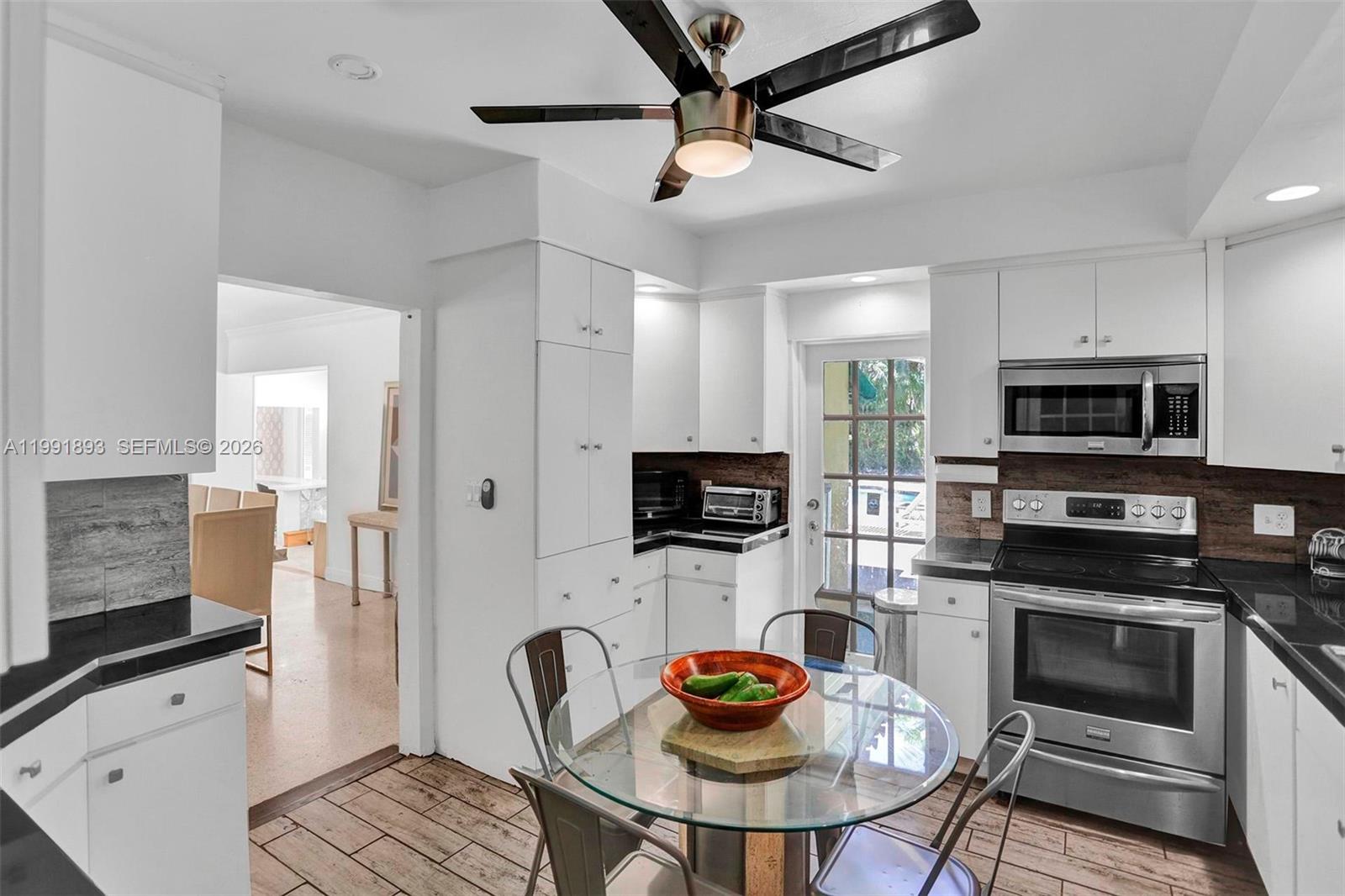 C GAB COUNTRY CLUB SEC 6 - Residential Lease