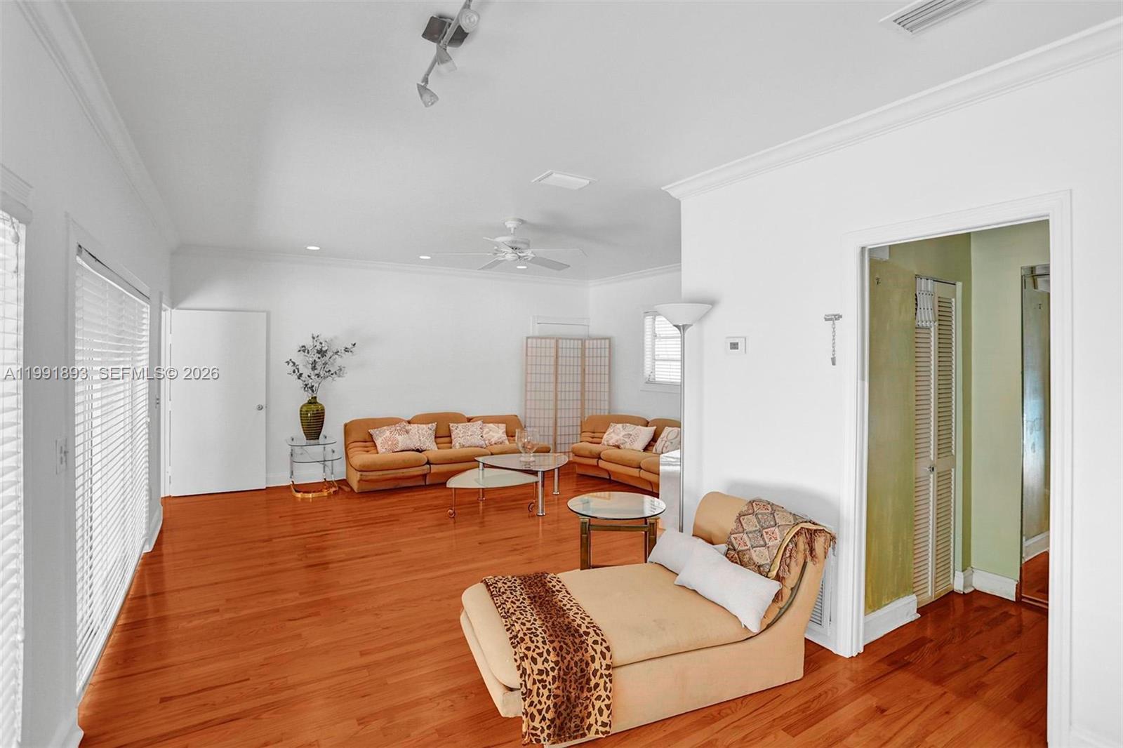 C GAB COUNTRY CLUB SEC 6 - Residential Lease