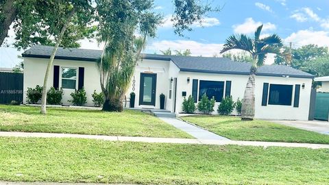 Photo of 1000 NW 13th St, Fort Lauderdale, FL 33311 (MLS # A11885798)
