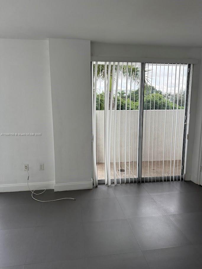 Radius Condo - Residential