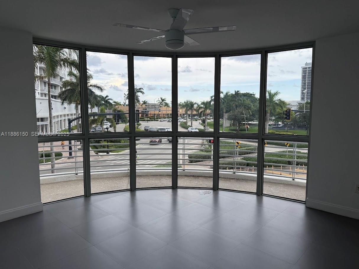 Radius Condo - Residential