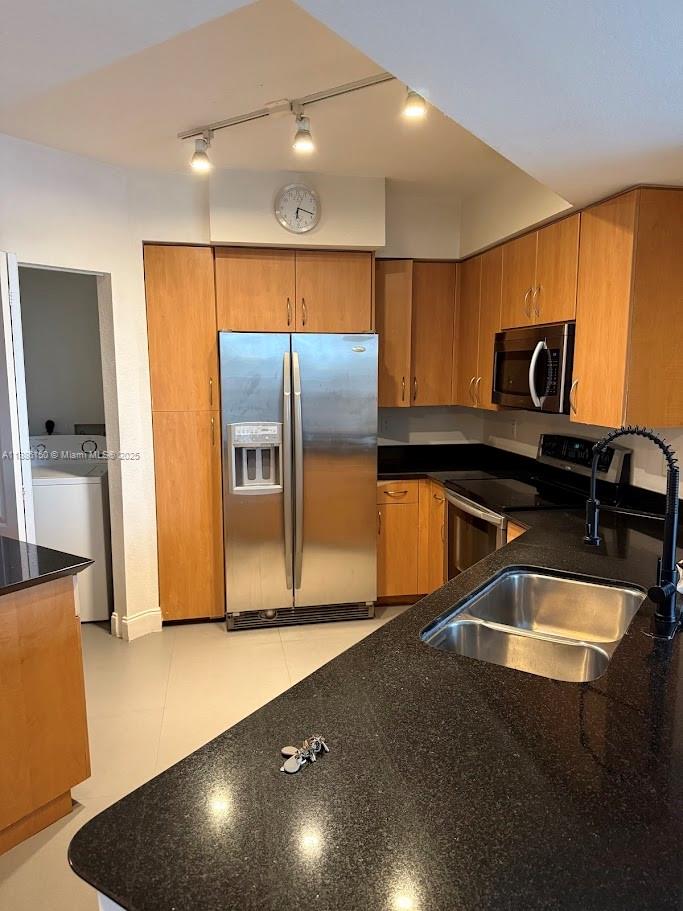 Radius Condo - Residential