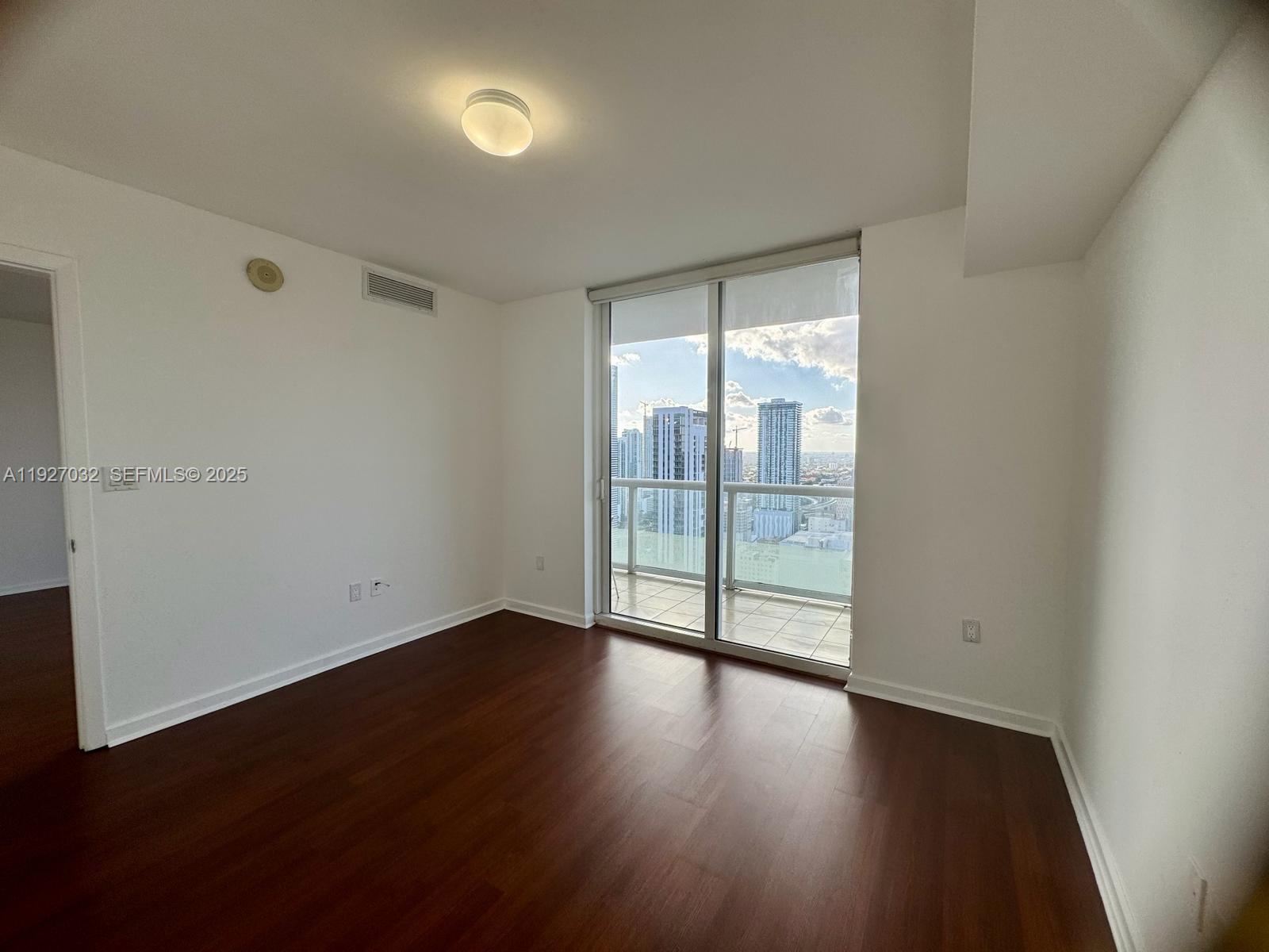 50 BISCAYNE CONDO - Residential