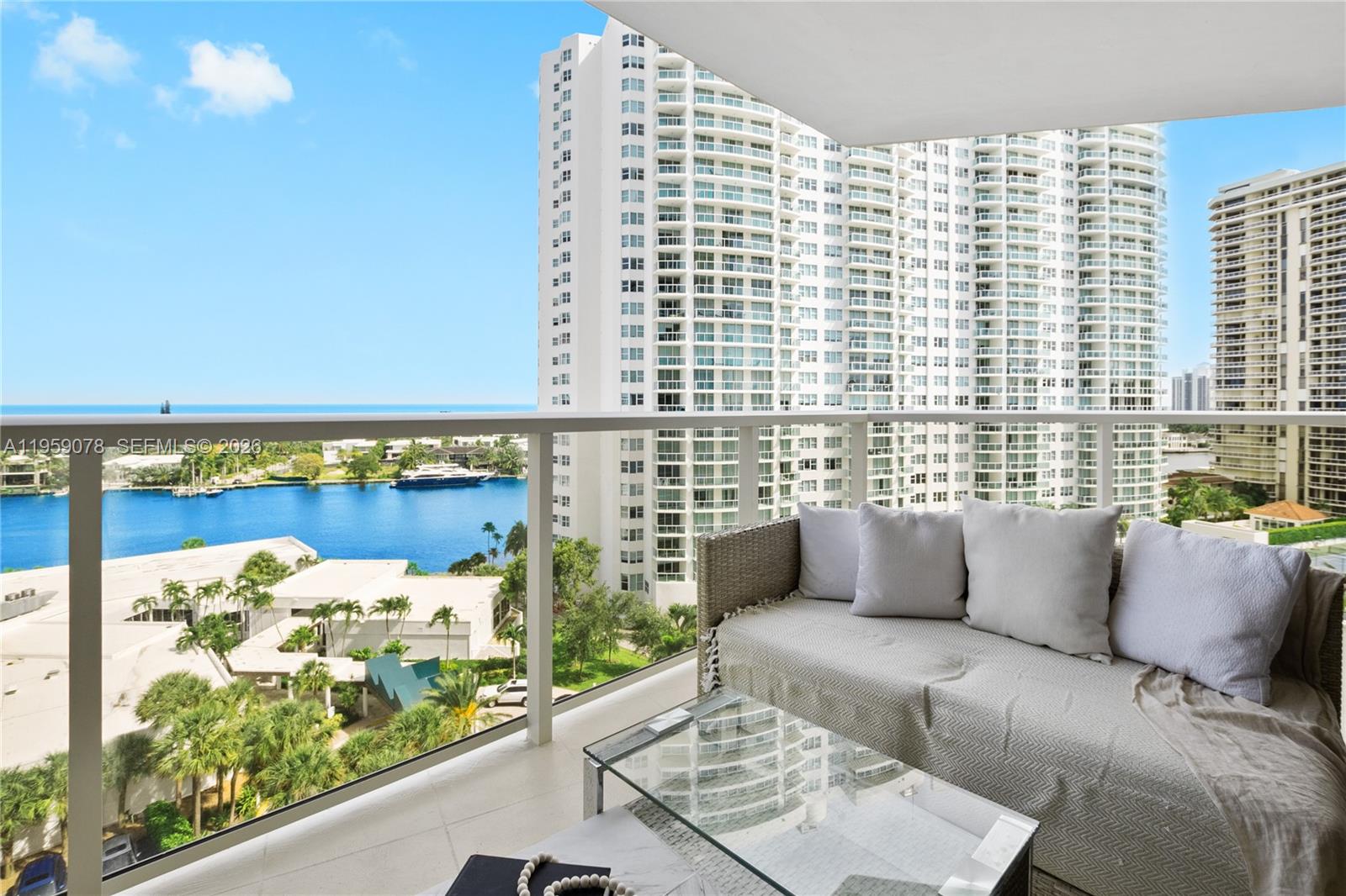 HAMPTONS WEST CONDO - Residential Lease