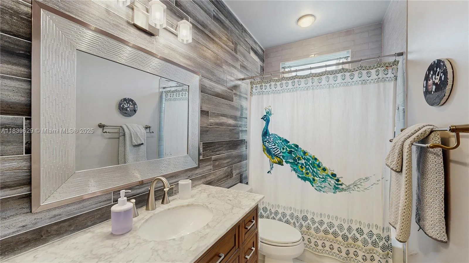 Coral Springs, Florida 33071, United States, 4 Bedrooms Bedrooms, ,3 BathroomsBathrooms,Residential,Active,171171