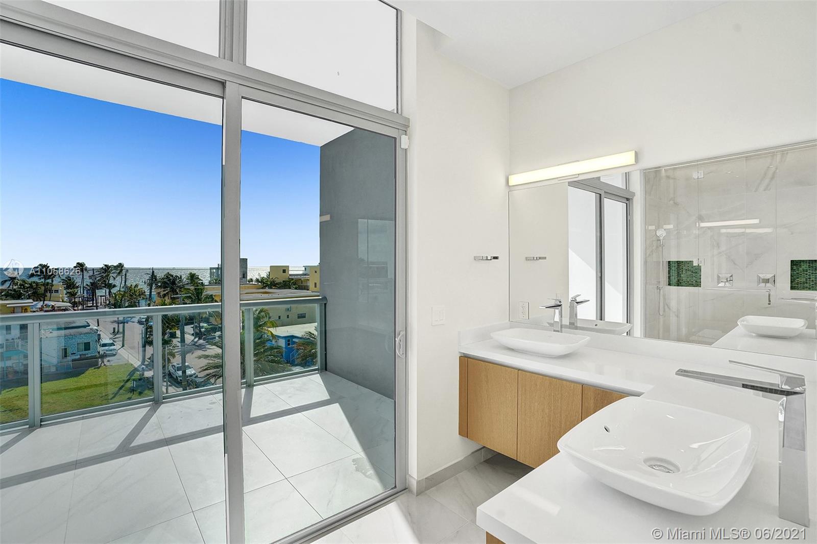 HOLLYWOOD BEACH SECOND AD - Residential