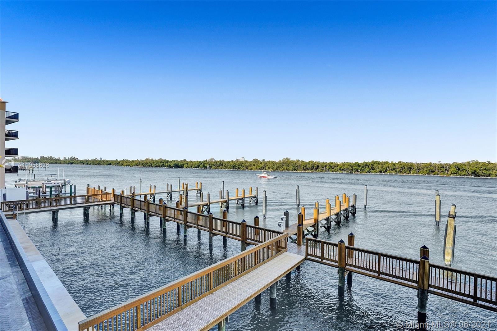 HOLLYWOOD BEACH SECOND AD - Residential