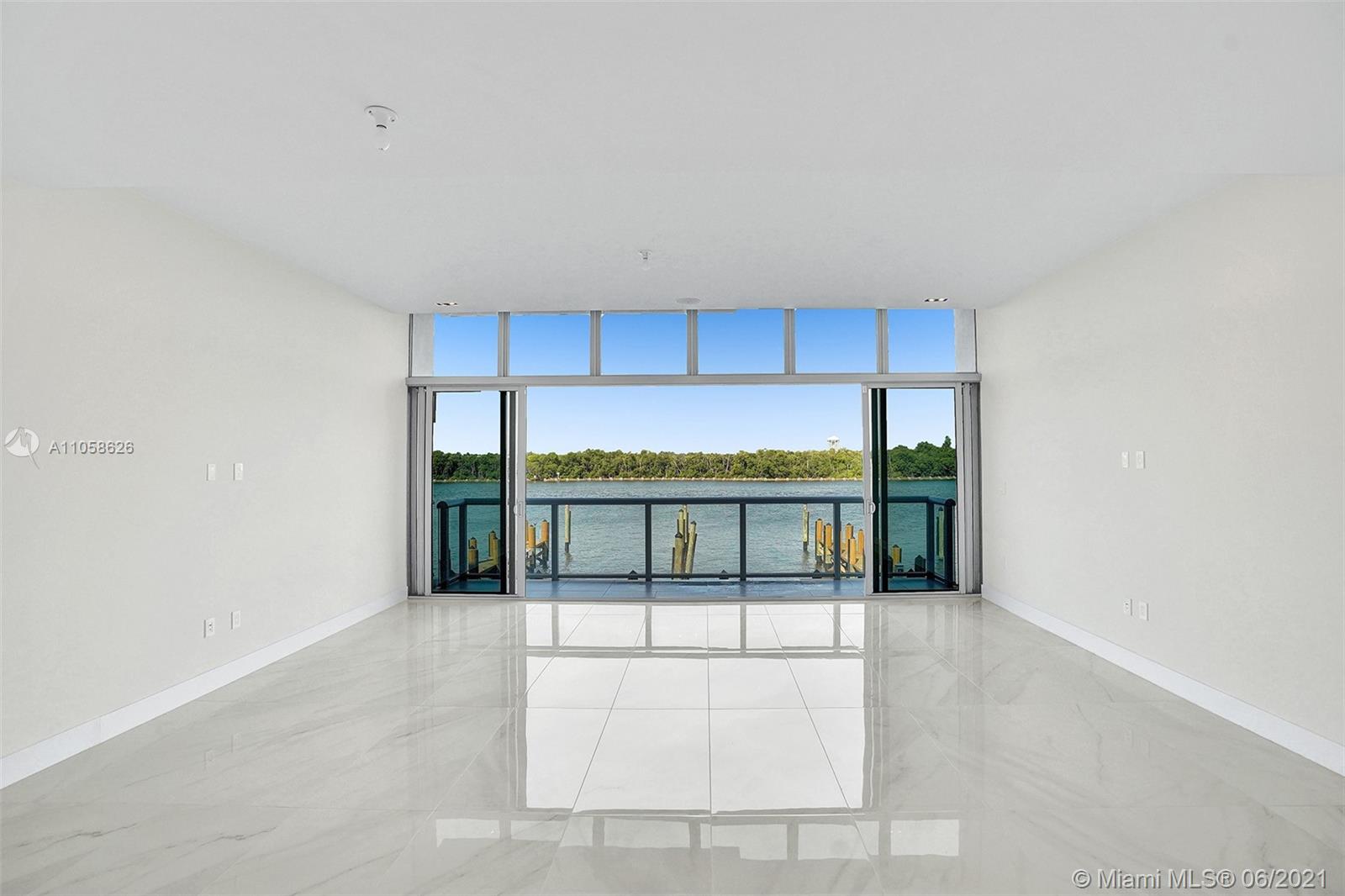 HOLLYWOOD BEACH SECOND AD - Residential