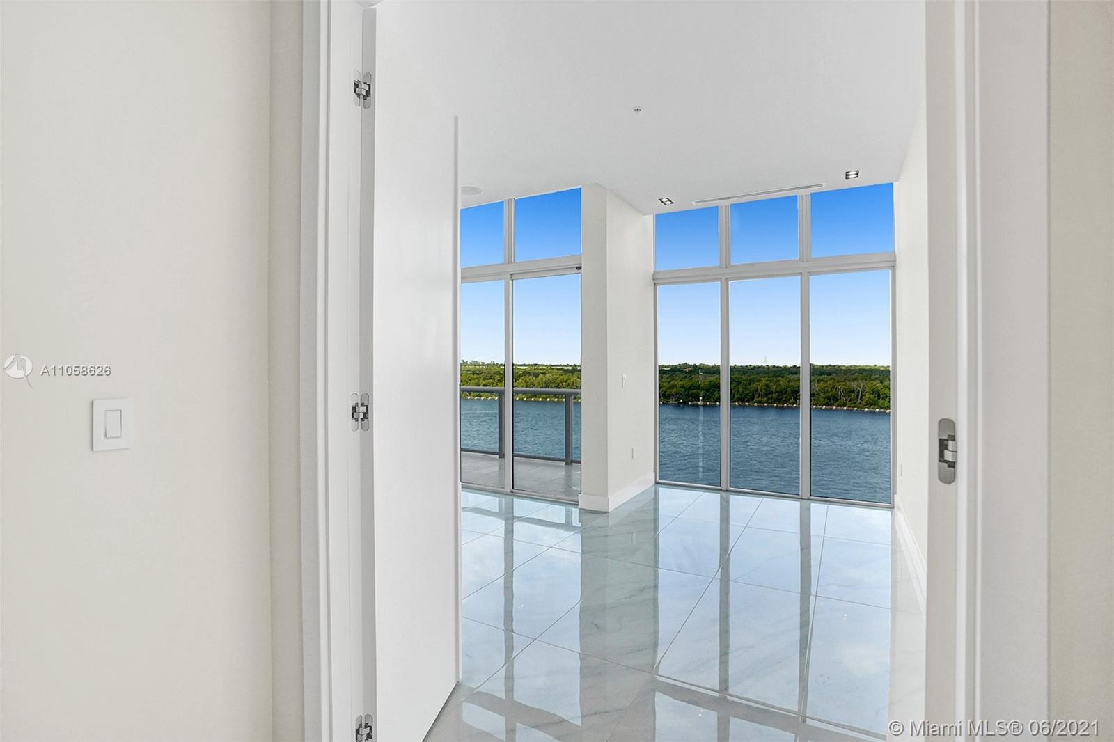 HOLLYWOOD BEACH SECOND AD - Residential