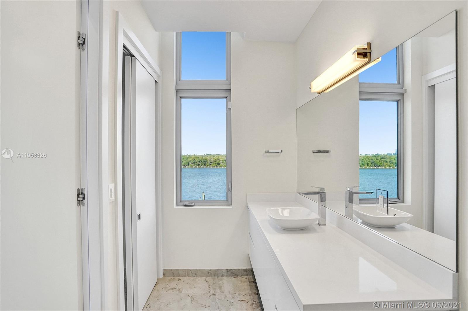 HOLLYWOOD BEACH SECOND AD - Residential