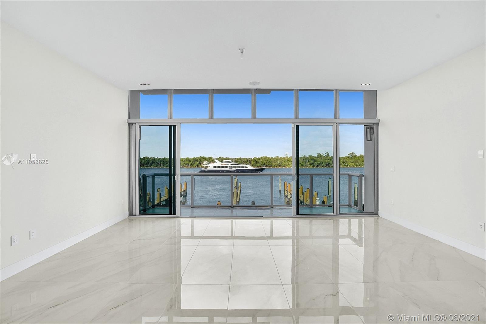 HOLLYWOOD BEACH SECOND AD - Residential