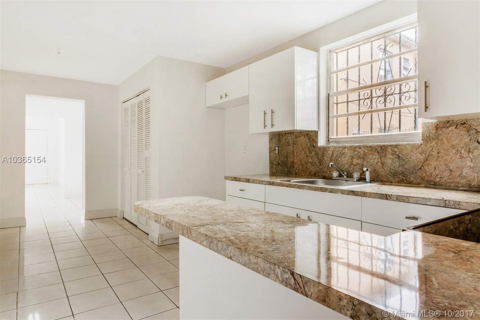LAWRENCE EST LAND COS SUB - Residential Lease