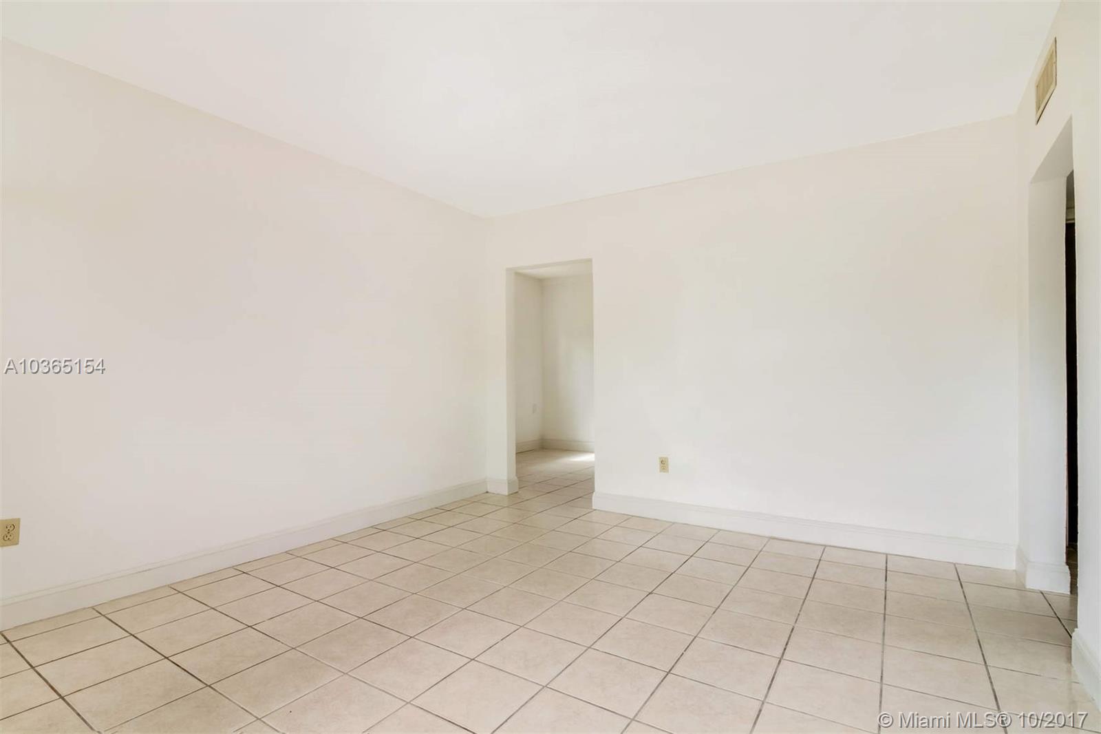 LAWRENCE EST LAND COS SUB - Residential Lease