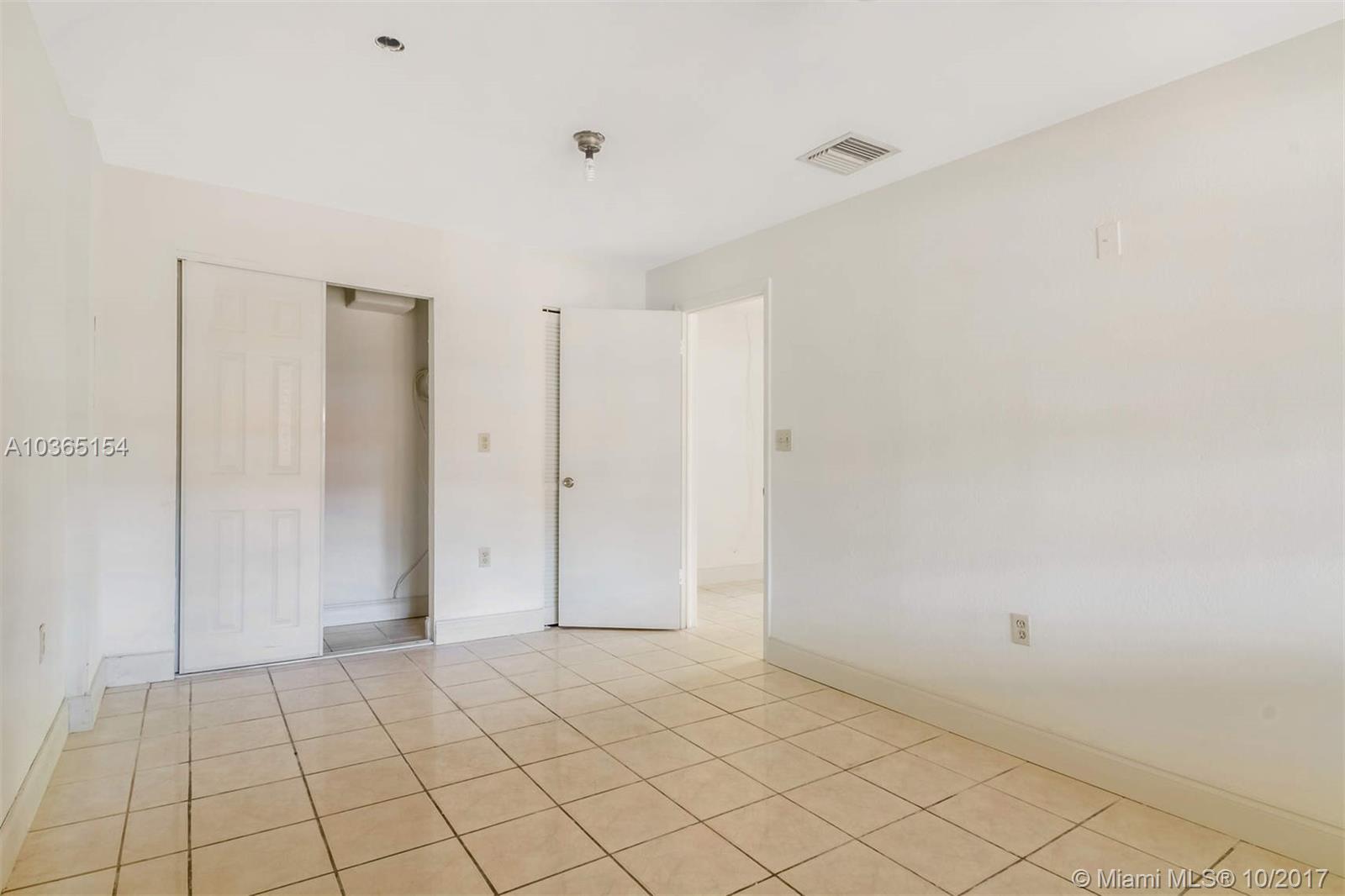 LAWRENCE EST LAND COS SUB - Residential Lease