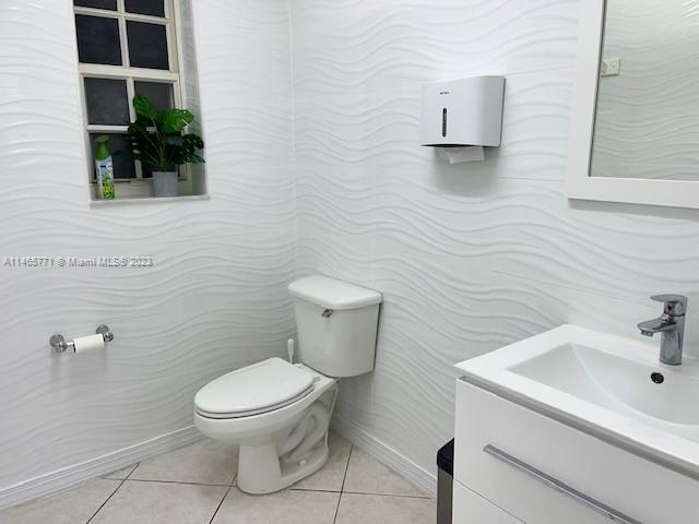 OCEAN BEACH ADDN NO 3 - Commercial Sale