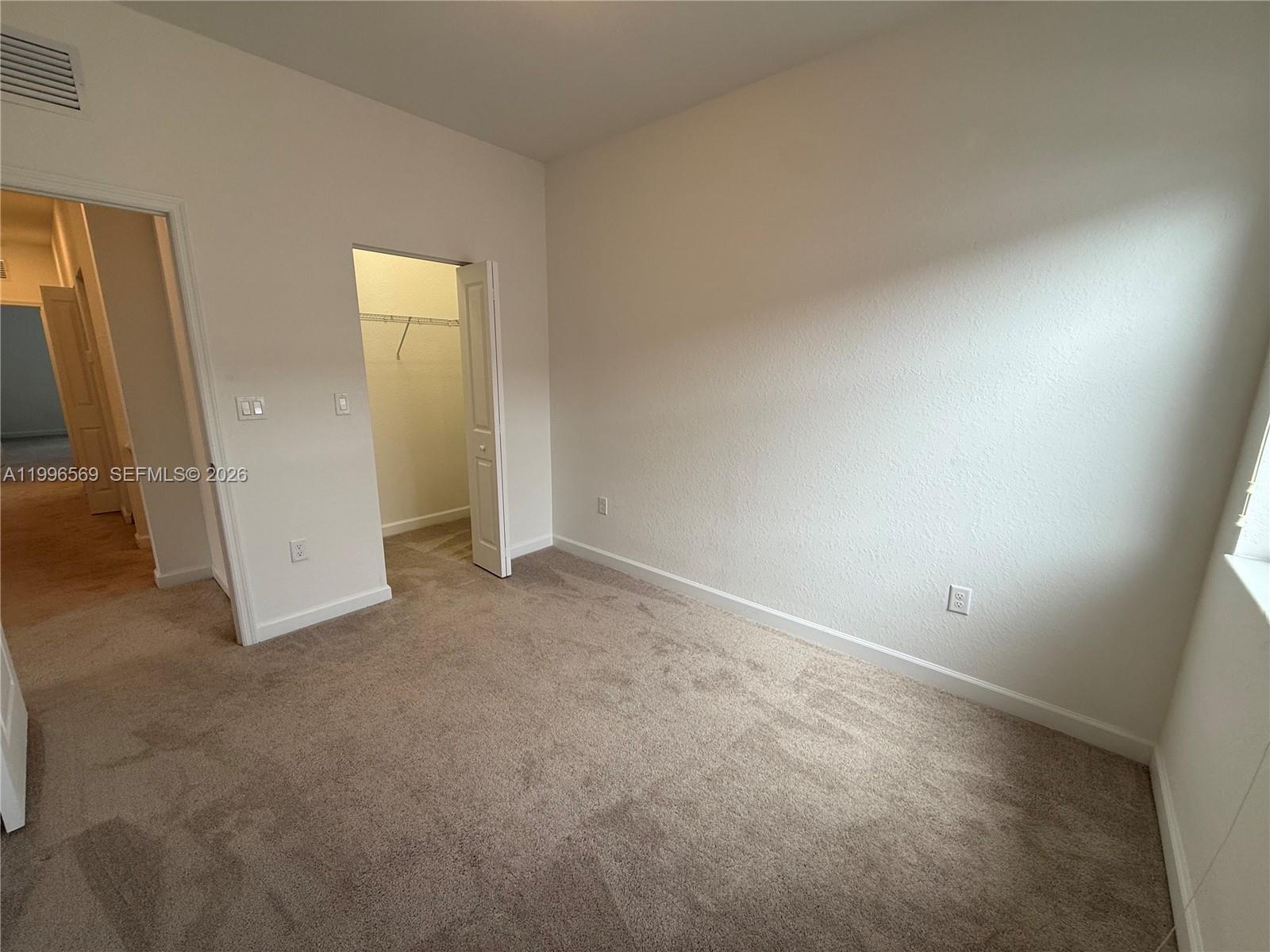 GOLF PARK SEC 1 - Residential Lease