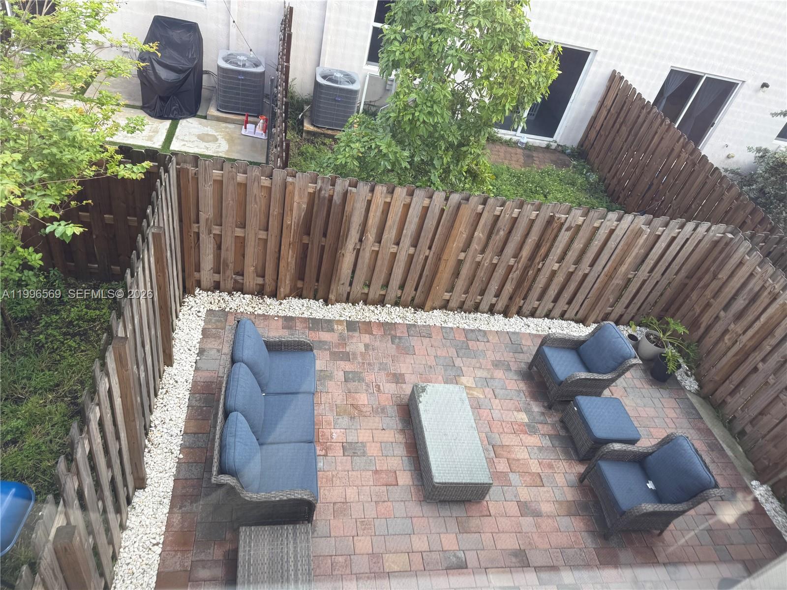 GOLF PARK SEC 1 - Residential Lease