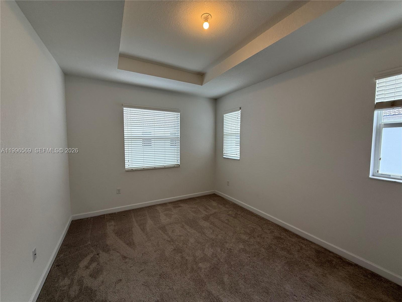 GOLF PARK SEC 1 - Residential Lease