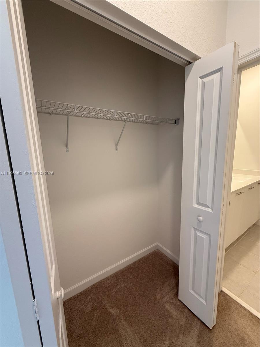 GOLF PARK SEC 1 - Residential Lease