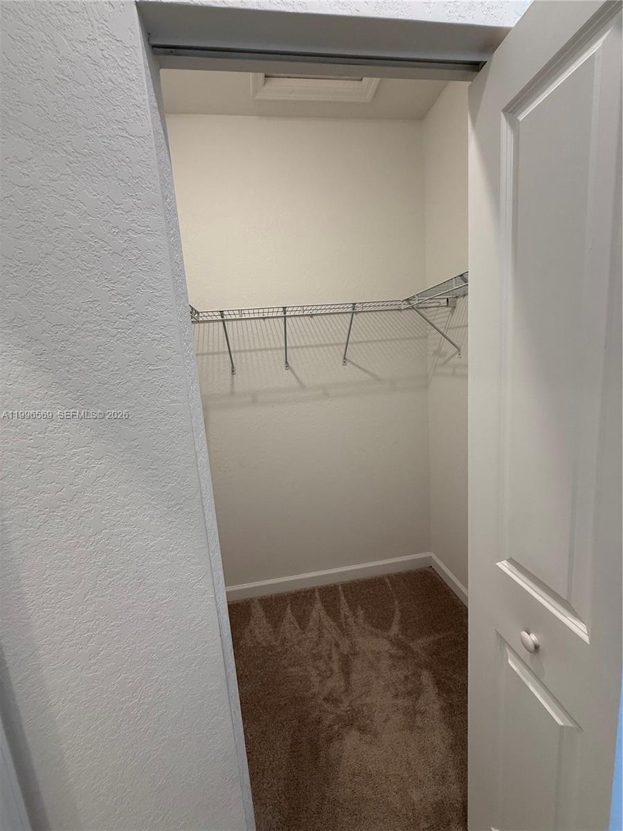 GOLF PARK SEC 1 - Residential Lease