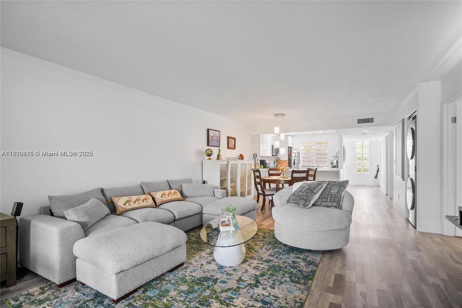 GARDENS AT BONAVENTURE 11 - Residential