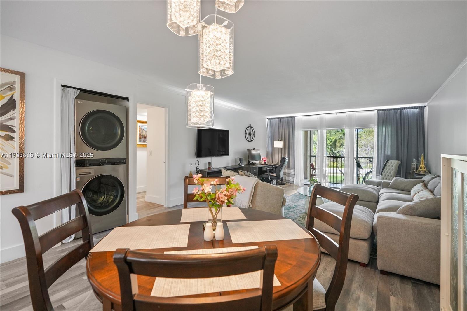 GARDENS AT BONAVENTURE 11 - Residential